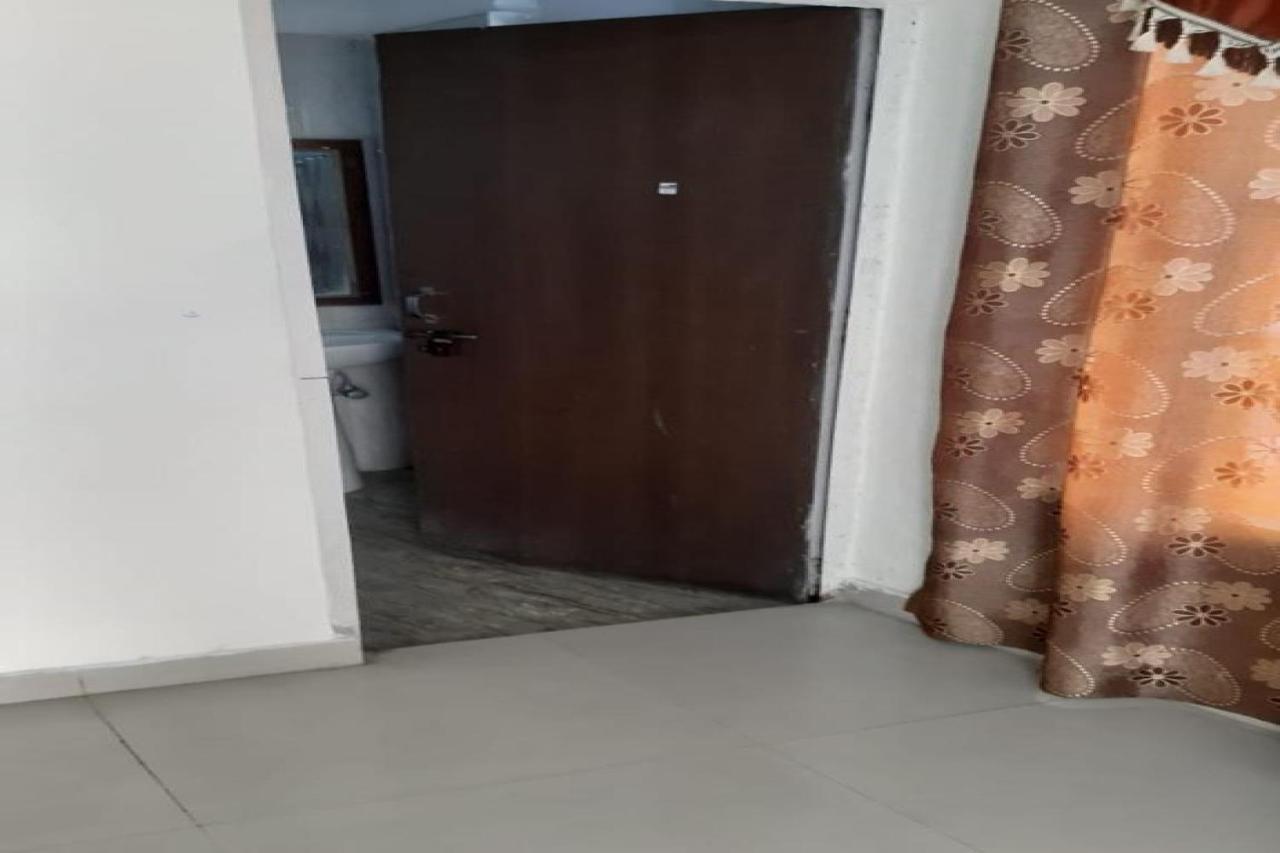 Oyo 81211 Hotel Janta Katra (Jammu and Kashmir) Exteriér fotografie